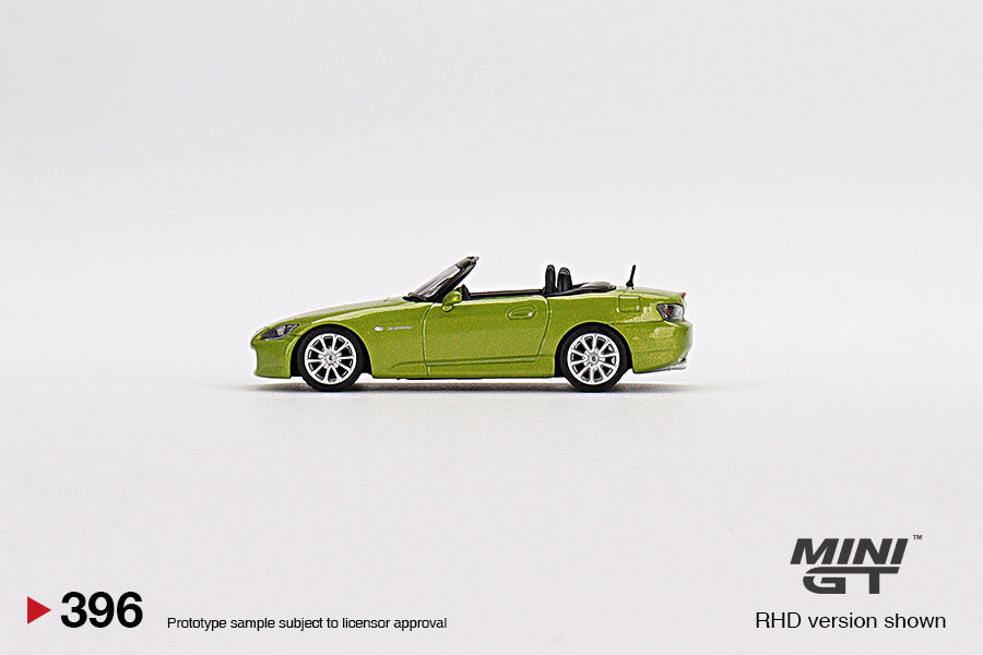 Mini GT Honda S2000 AP2 Lime Green Metallic (LHD) 1/64 Scale