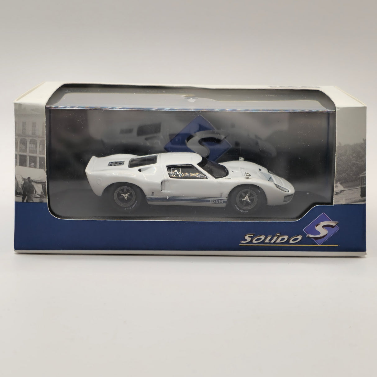 Solido Ford GT40 1966 White 1/43 Scale