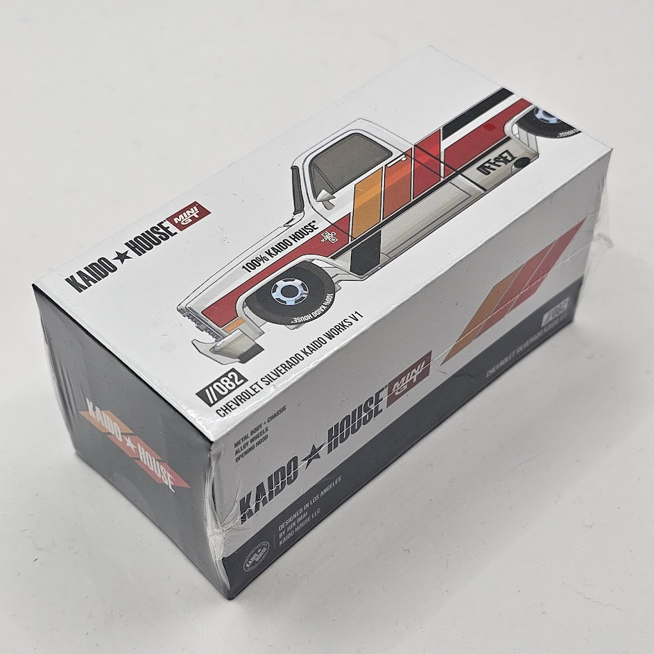 Mini GT x Kaido House Chevrolet Silverado Kaido Works V1 1/64 Scale