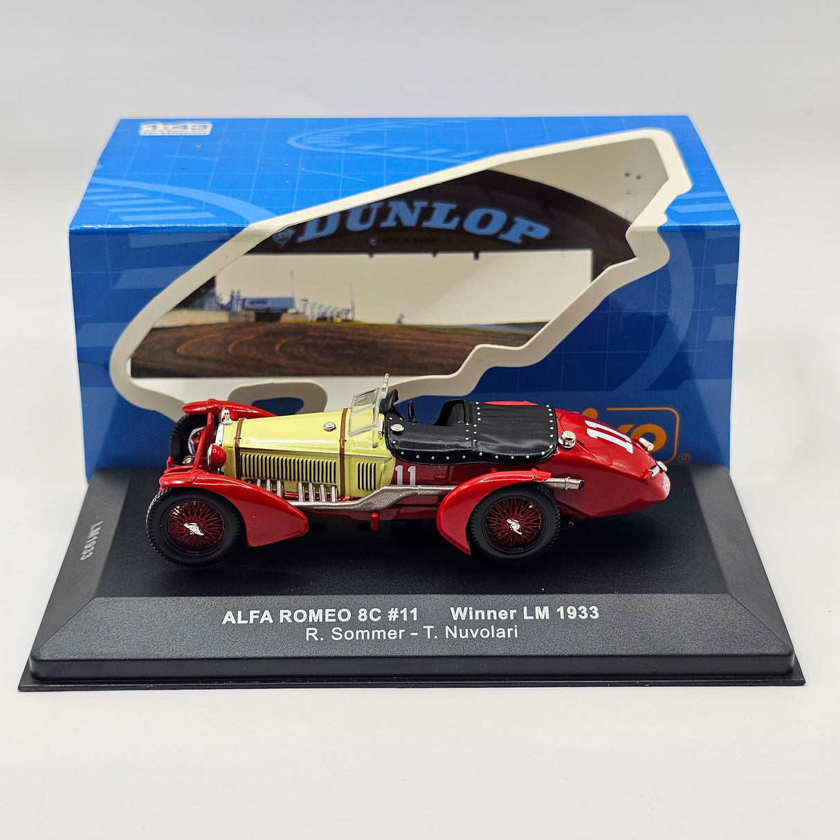 IXO Alfa Romeo 8C #11 Le Mans Winner 1933 1/43 Scale