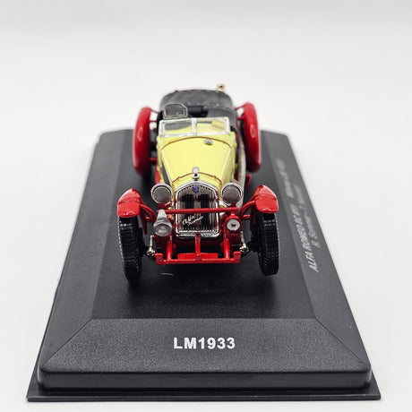 IXO Alfa Romeo 8C #11 Le Mans Winner 1933 1/43 Scale