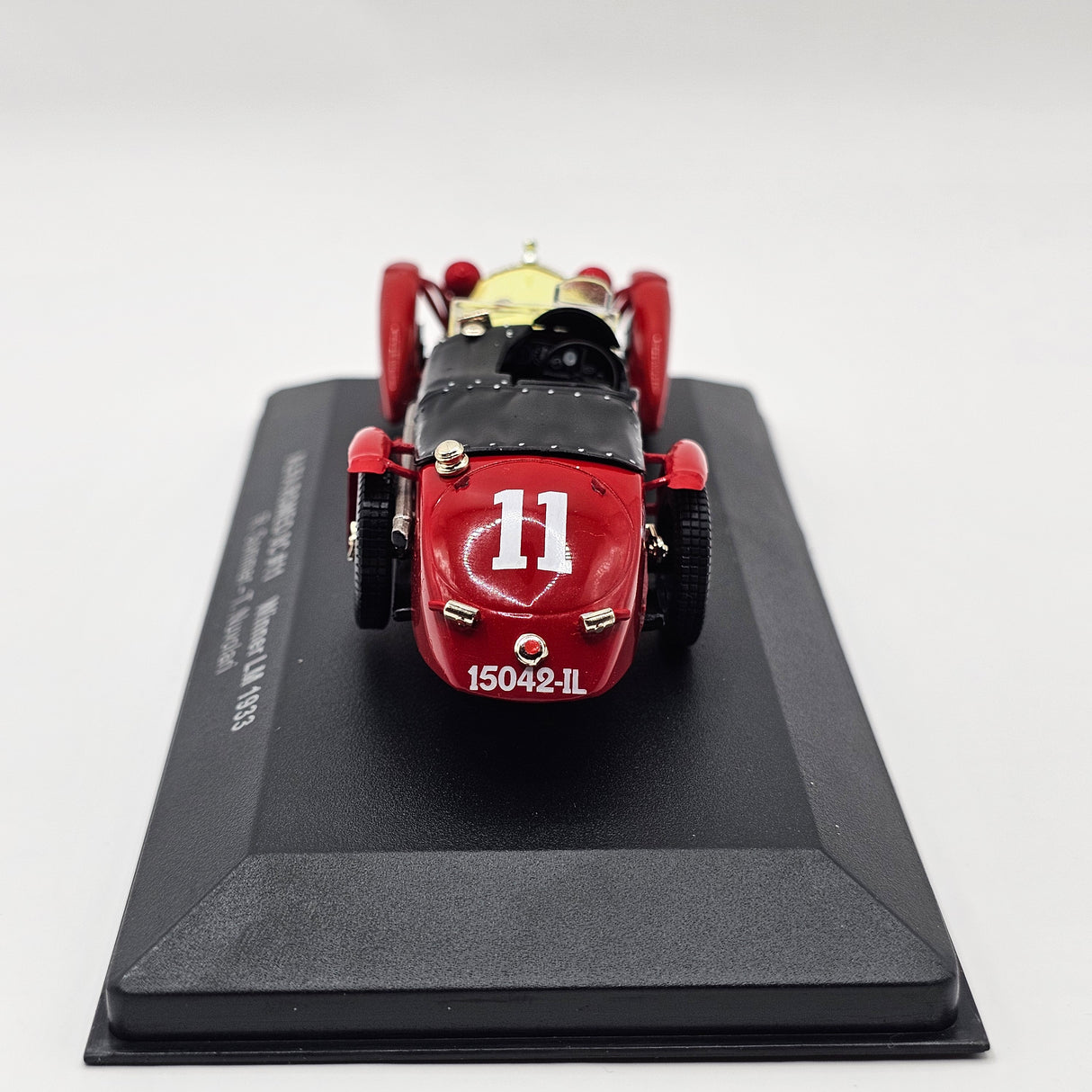 IXO Alfa Romeo 8C #11 Le Mans Winner 1933 1/43 Scale