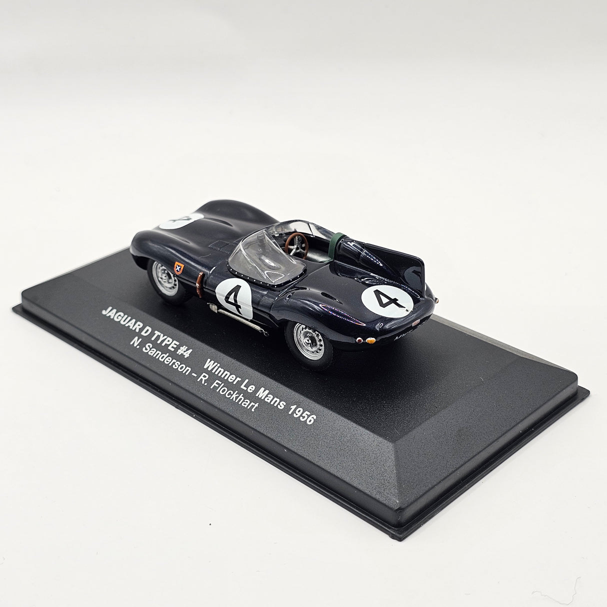 IXO Jaguar D Type #4 Le Mans Winner 1956 1/43 Scale