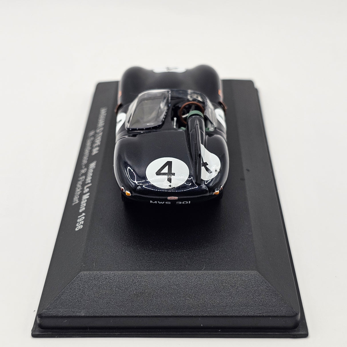 IXO Jaguar D Type #4 Le Mans Winner 1956 1/43 Scale