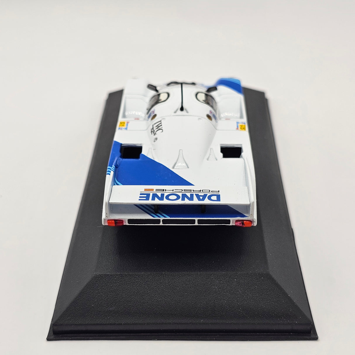 Quartzo Porsche 956 Long Tail "Danone" #33 Le Mans 1986 Limited Edition 1/43 Scale