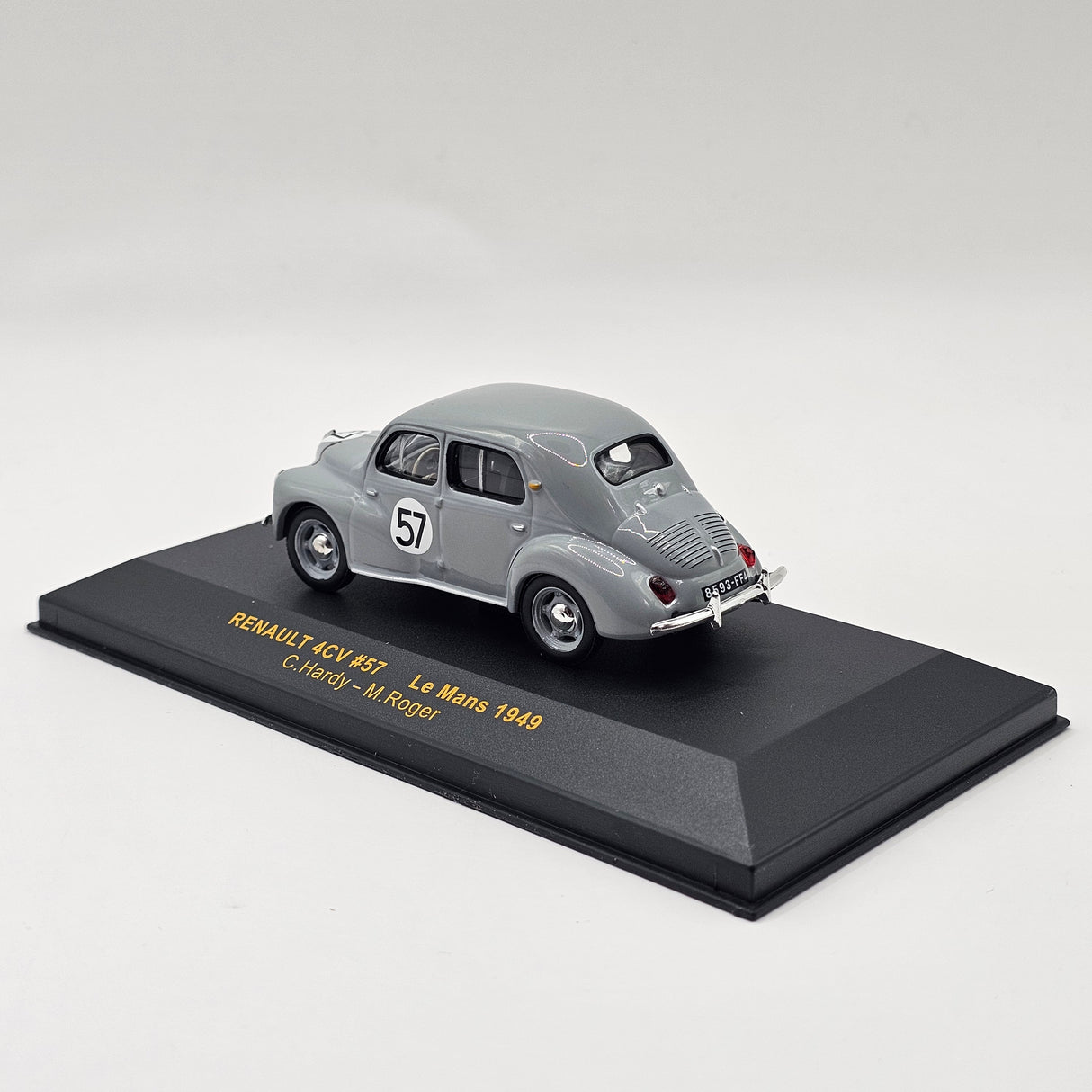 IXO Renault 4CV #57 Le Mans 1949 1/43 Scale
