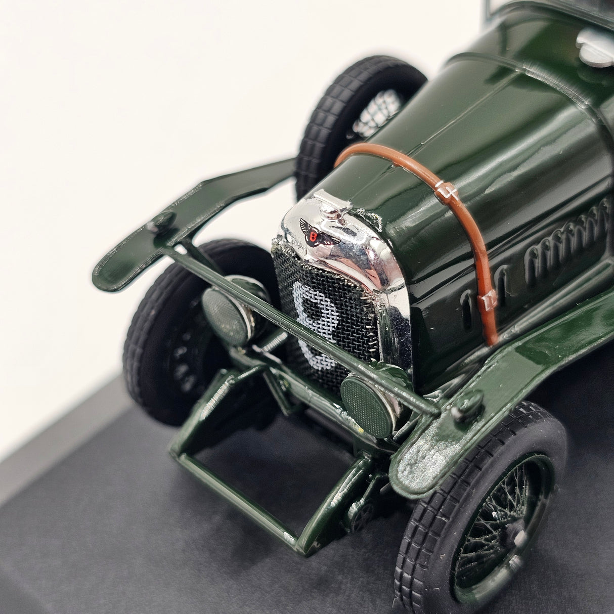 IXO Bentley 3 Litre #8 Le Mans Winner 1924 1/43 Scale