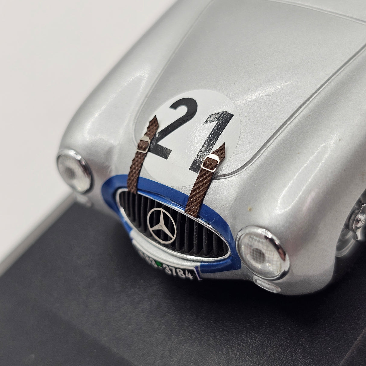 Max Models Mercedes Benz 300 SL #21 Le Mans Winner 1952 1/43 Scale