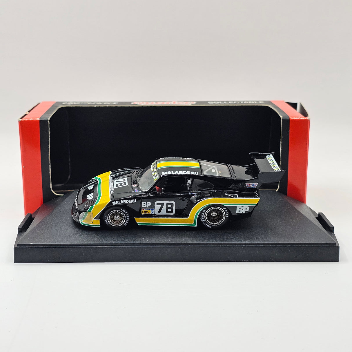 Quartzo Porsche 935 Kremer K3 "BP" #78 Le Mans 1982 1/43 Scale