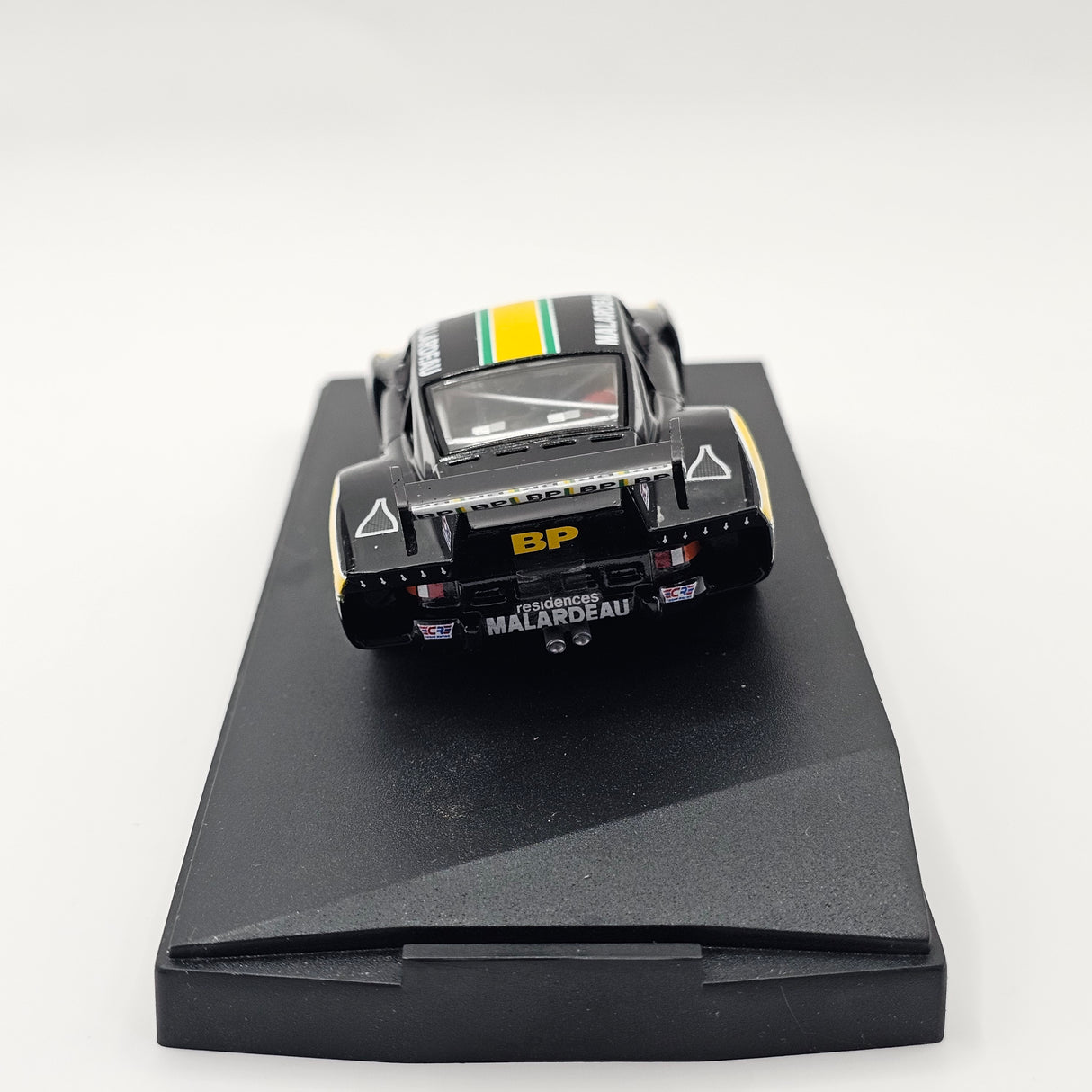 Quartzo Porsche 935 Kremer K3 "BP" #78 Le Mans 1982 1/43 Scale