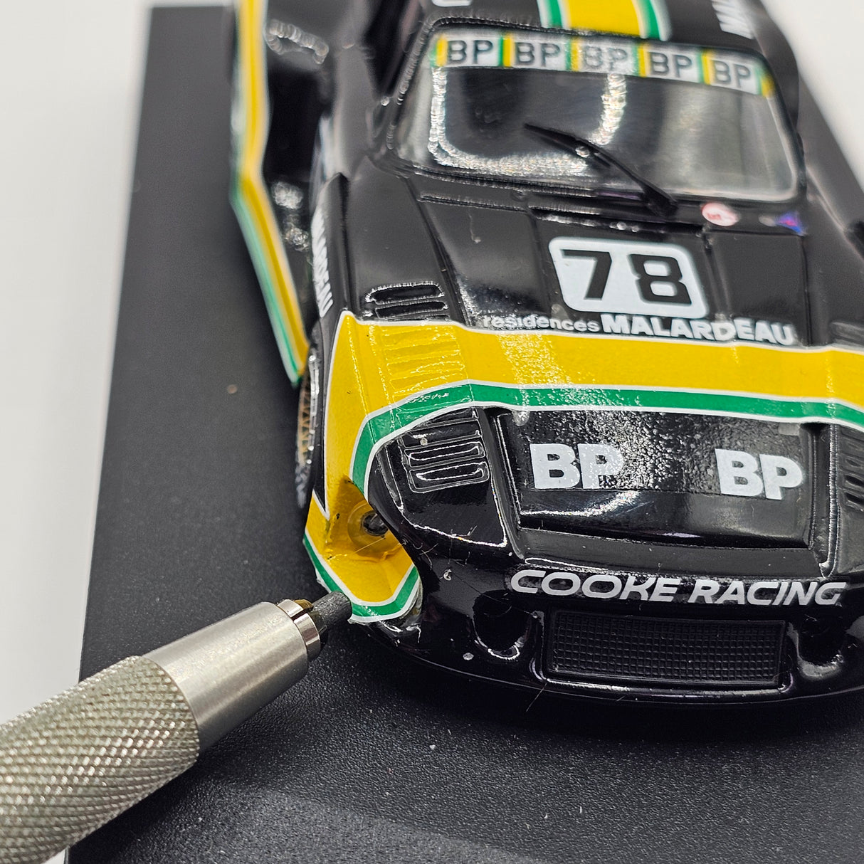 Quartzo Porsche 935 Kremer K3 "BP" #78 Le Mans 1982 1/43 Scale
