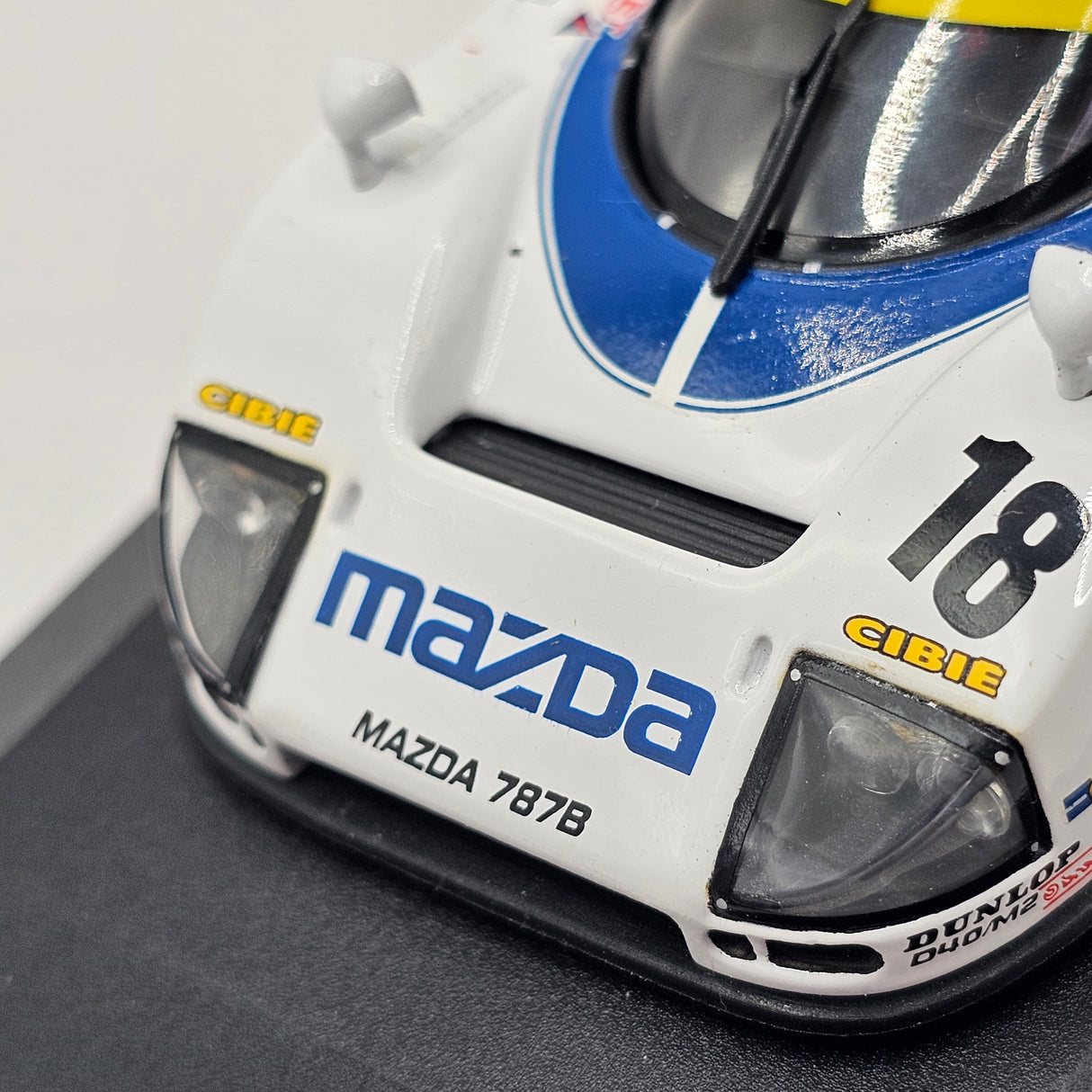 IXO Mazda 787B #18 Le Mans 1991 1/43 Scale