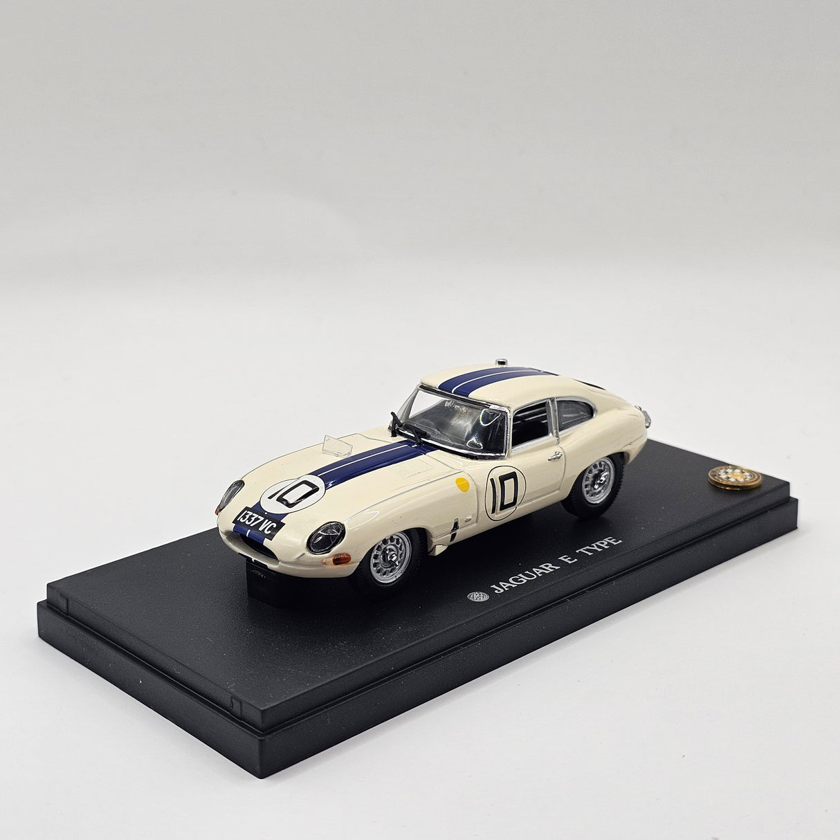 Kyosho Jaguar E-Type Coupe #10 Le Mans 1962 1/43 Scale