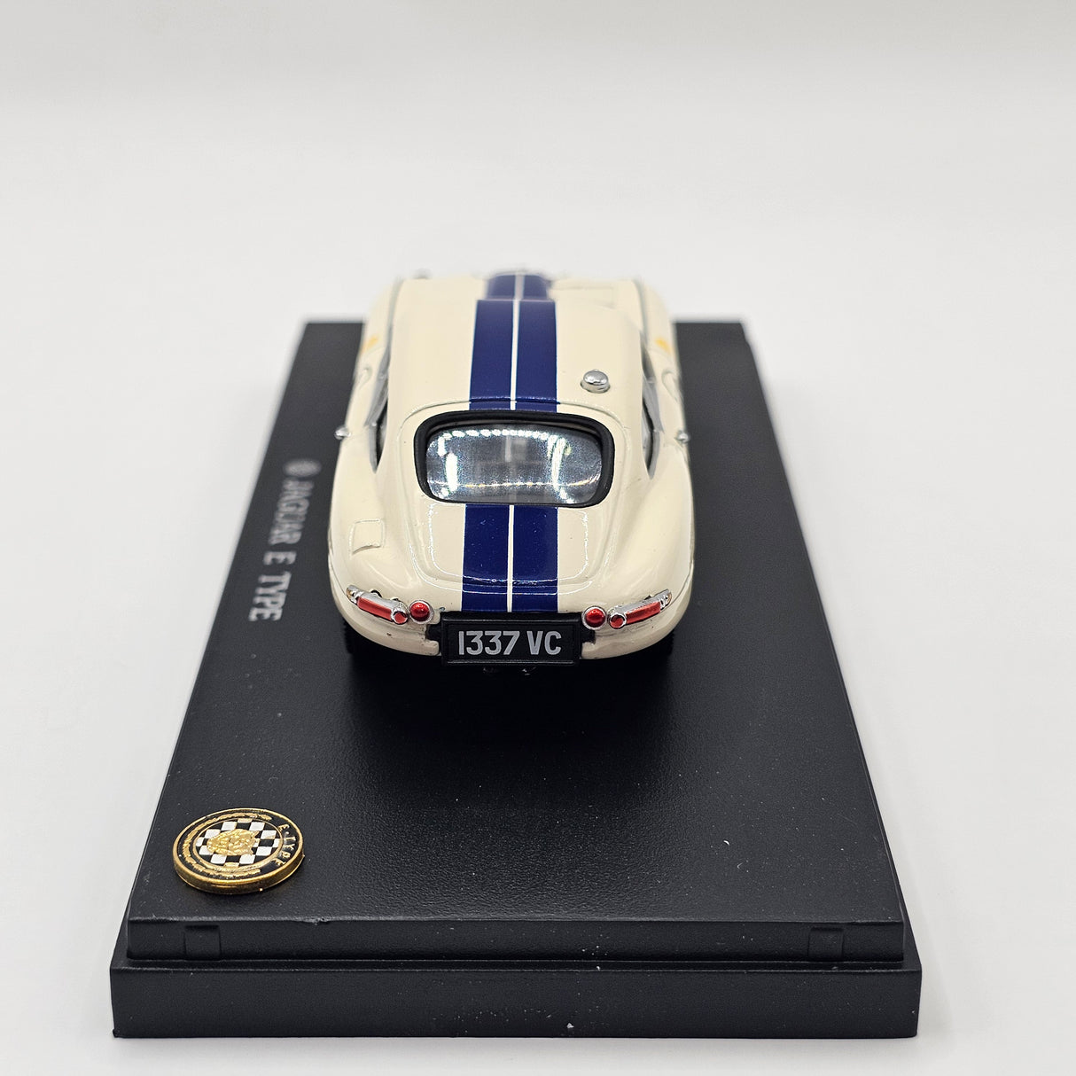 Kyosho Jaguar E-Type Coupe #10 Le Mans 1962 1/43 Scale