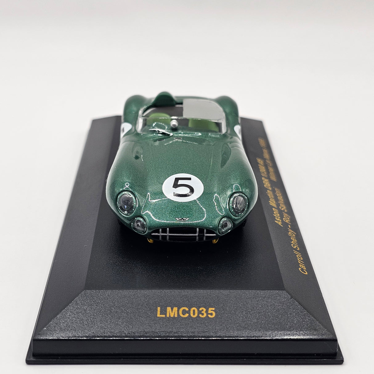 IXO Aston Martin DBR 1/300 #5 Le Mans Winner 1959 1/43 Scale