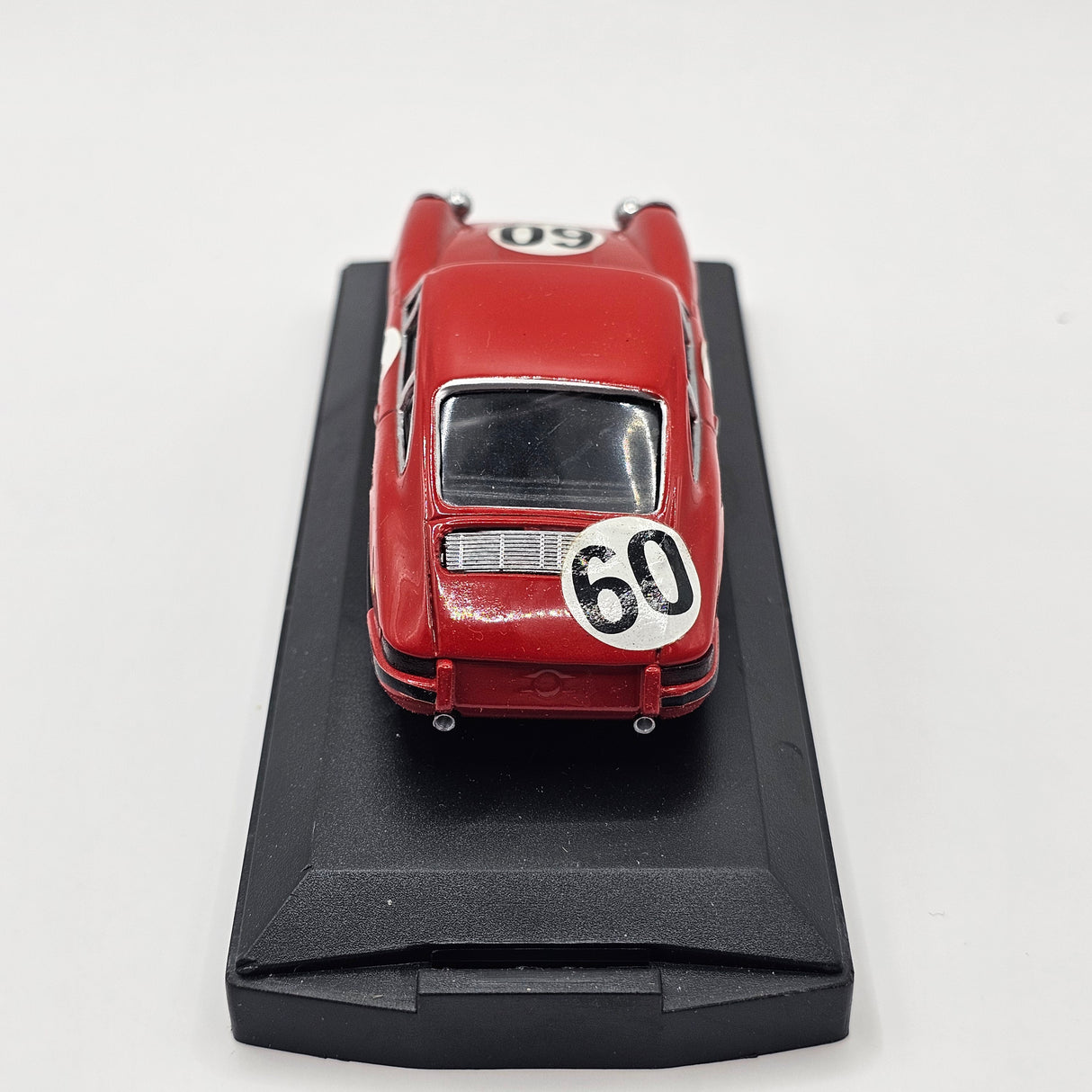 Vitesse Porsche 911 S #60 Le Mans 1967 1/43 Scale