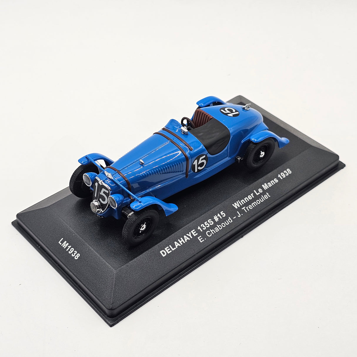 IXO Delahaye 135S #15 Le Mans Winner 1938 1/43 Scale