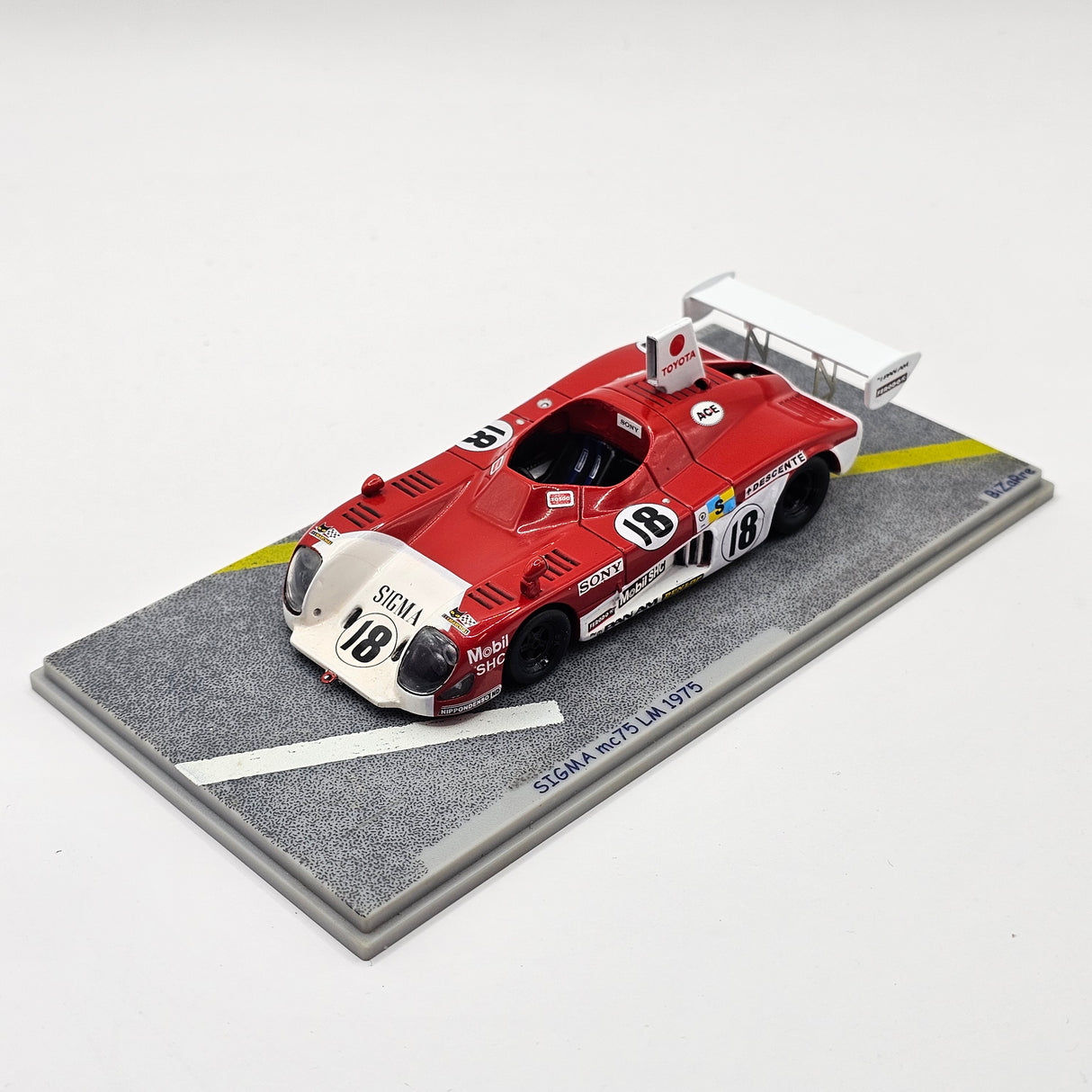 Bizarre by Spark Sigma MC 75 #18 Le Mans 1975 1/43 Scale