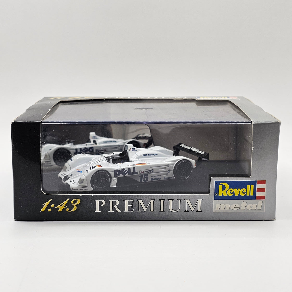Revell Premium BMW V12 LMR #15 Le Mans 1999 Winner 1/43 Scale