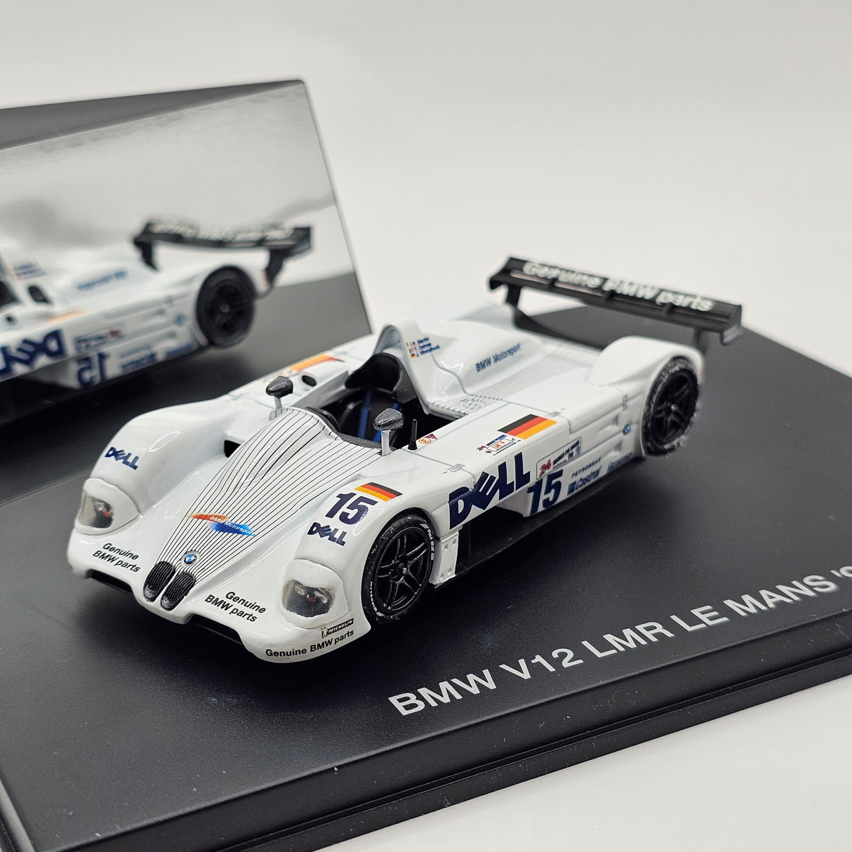 Revell Premium BMW V12 LMR #15 Le Mans 1999 Winner 1/43 Scale