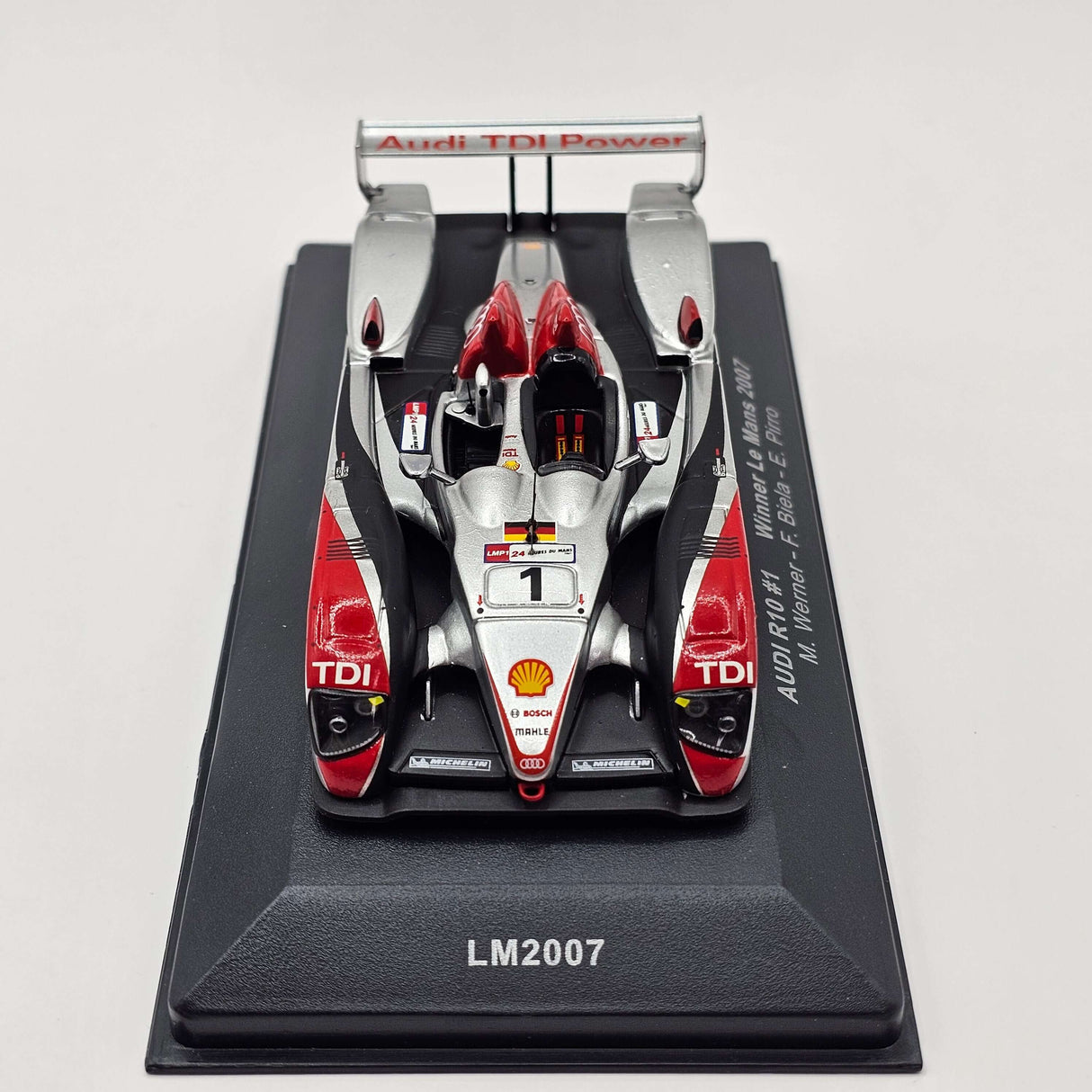 IXO Audi R10 TDI #1 Le Mans Winner 2007 1/43 Scale LM2007