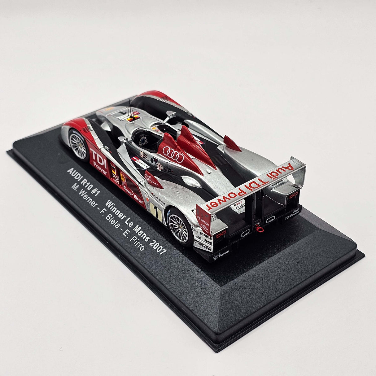 IXO Audi R10 TDI #1 Le Mans Winner 2007 1/43 Scale LM2007