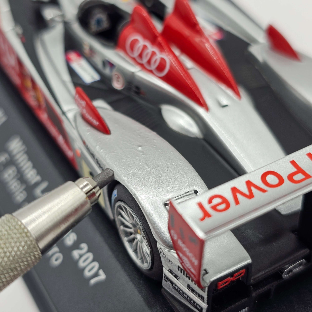 IXO Audi R10 TDI #1 Le Mans Winner 2007 1/43 Scale LM2007