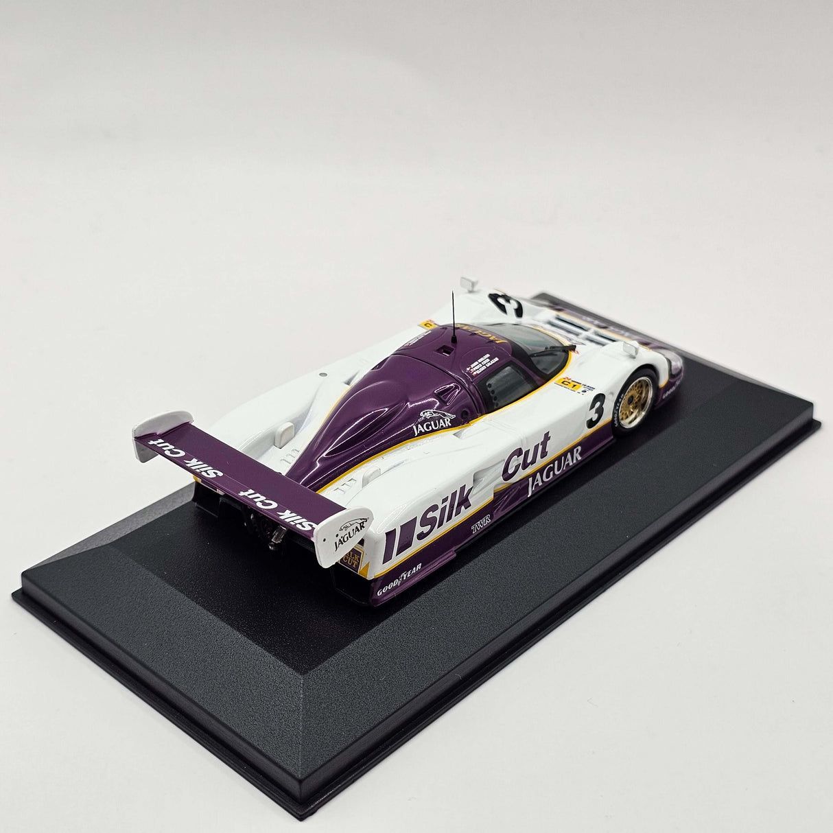 IXO Jaguar XJR-12 #3 Le Mans Winner 1990 1/43 Scale LM1990
