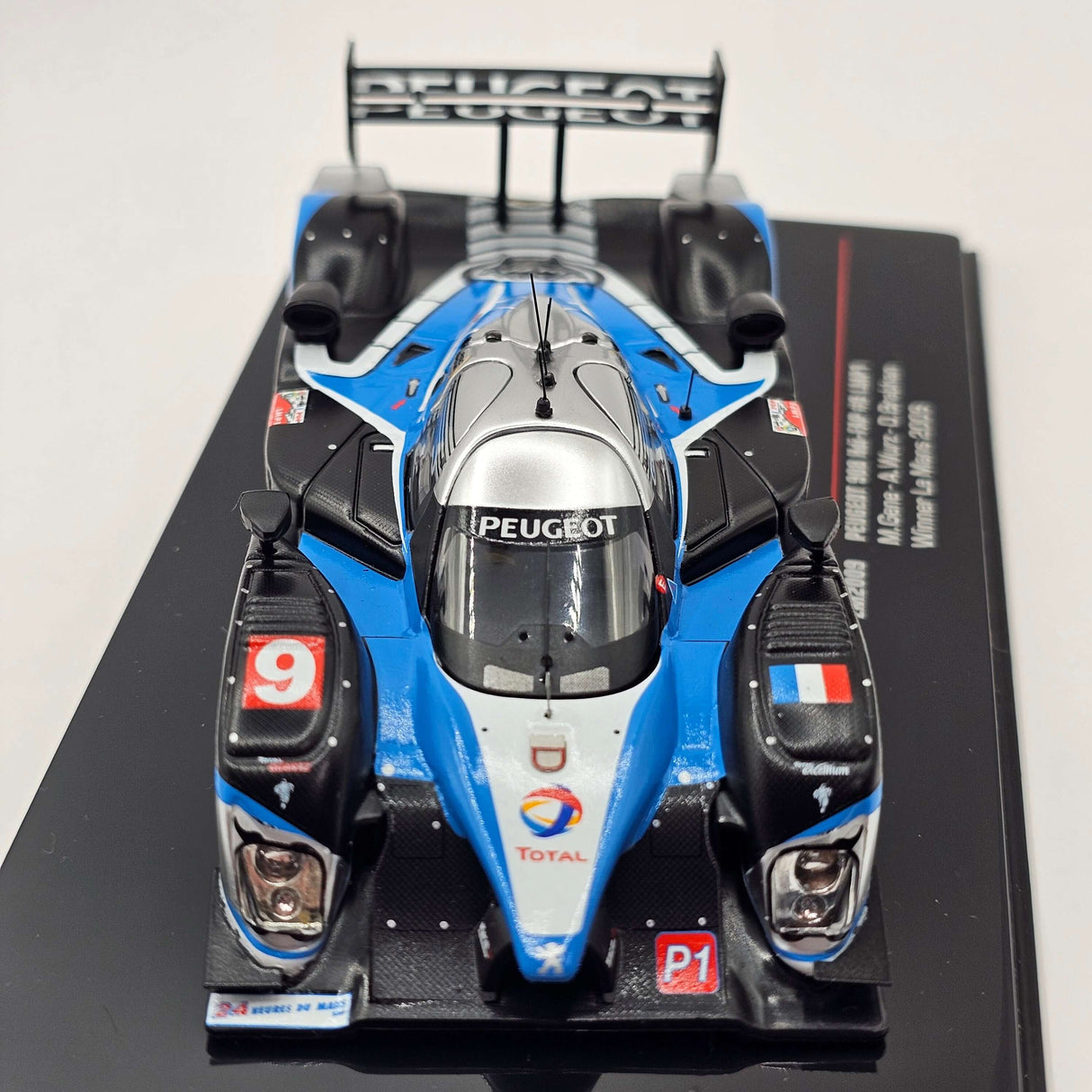 IXO Peugeot 908 HDI FAP #9 Le Mans Winner 2009 1/43 Scale LM2009