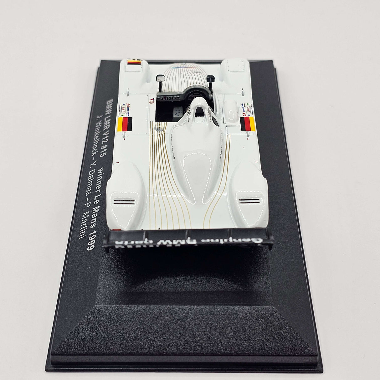 IXO BMW V12 LMR #15 Le Mans Winner 1999 1/43 Scale LM1999