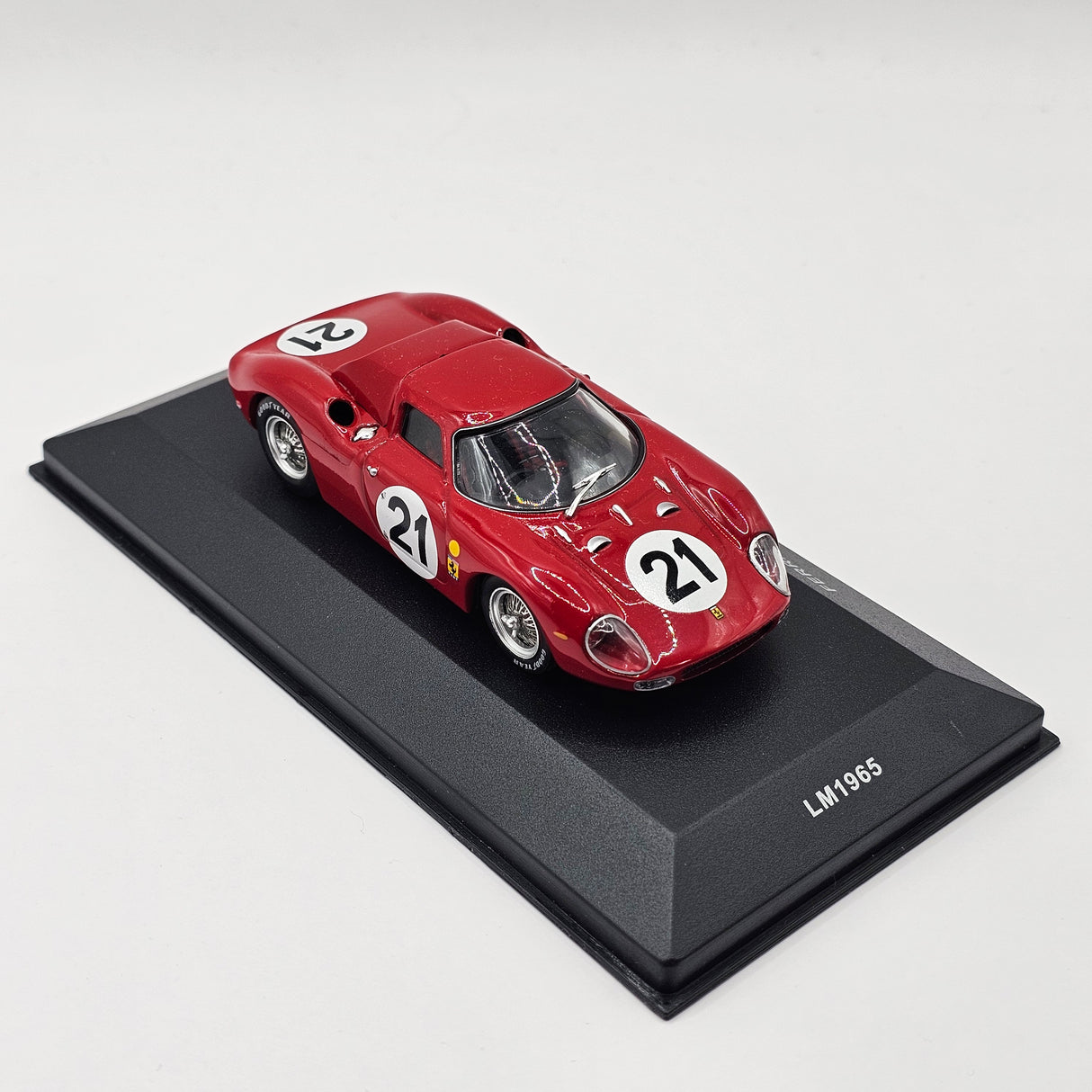 IXO Ferrari 275LM #21 Le Mans Winner 1965 1/43 Scale LM1965