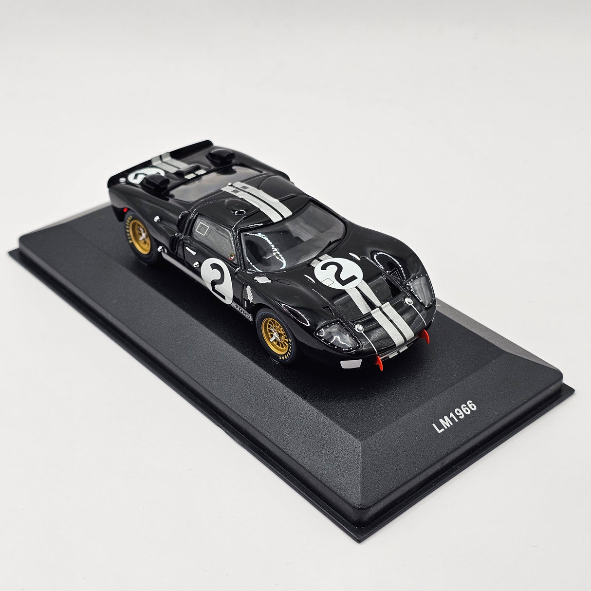 IXO Ford GT40 MK II #2 Le Mans Winner 1966 1/43 Scale LM1966