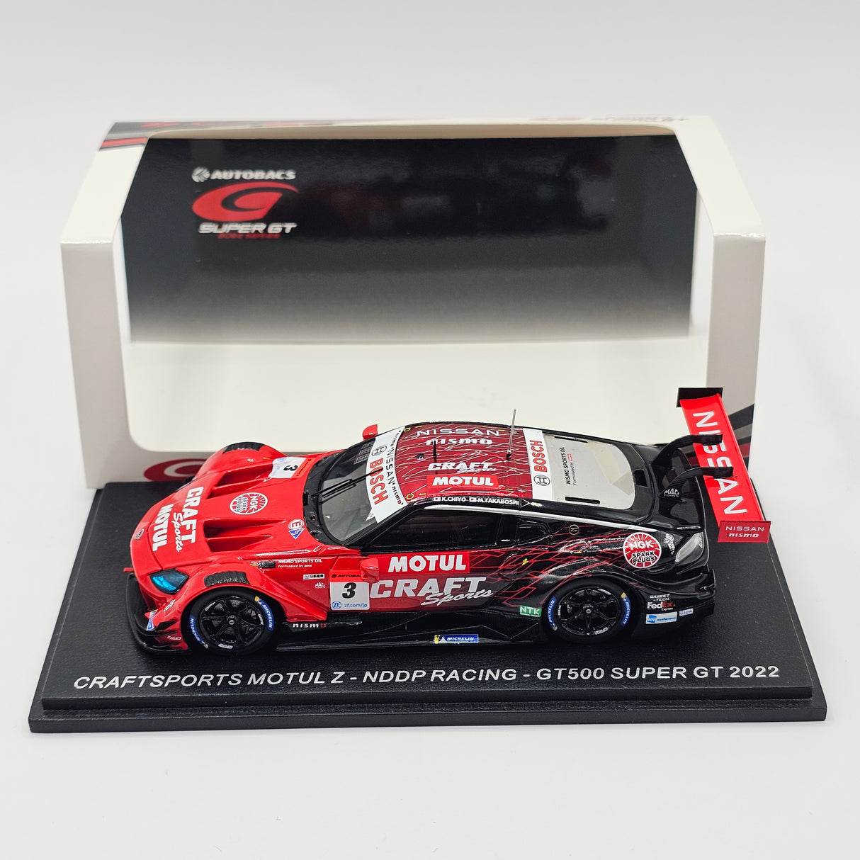 Spark Nissan Craftsports Motul Z #3 NDDP Racing GT500 Super GT 2022 Chiyo/Takaboshi 1/43 Scale