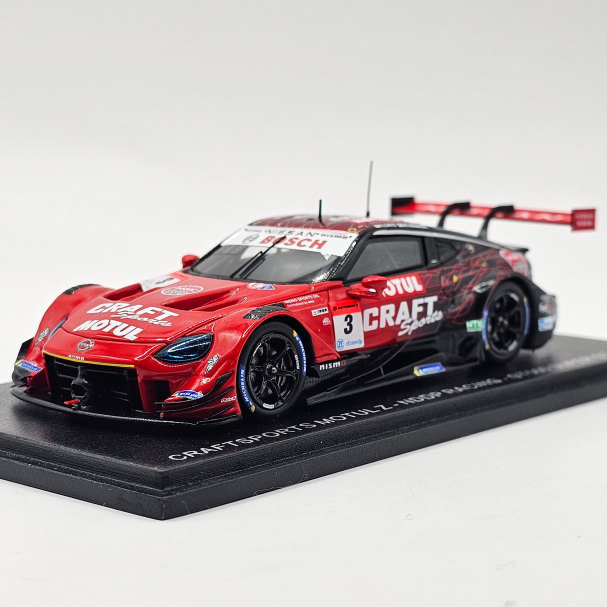 Spark Nissan Craftsports Motul Z #3 NDDP Racing GT500 Super GT 2022 Chiyo/Takaboshi 1/43 Scale