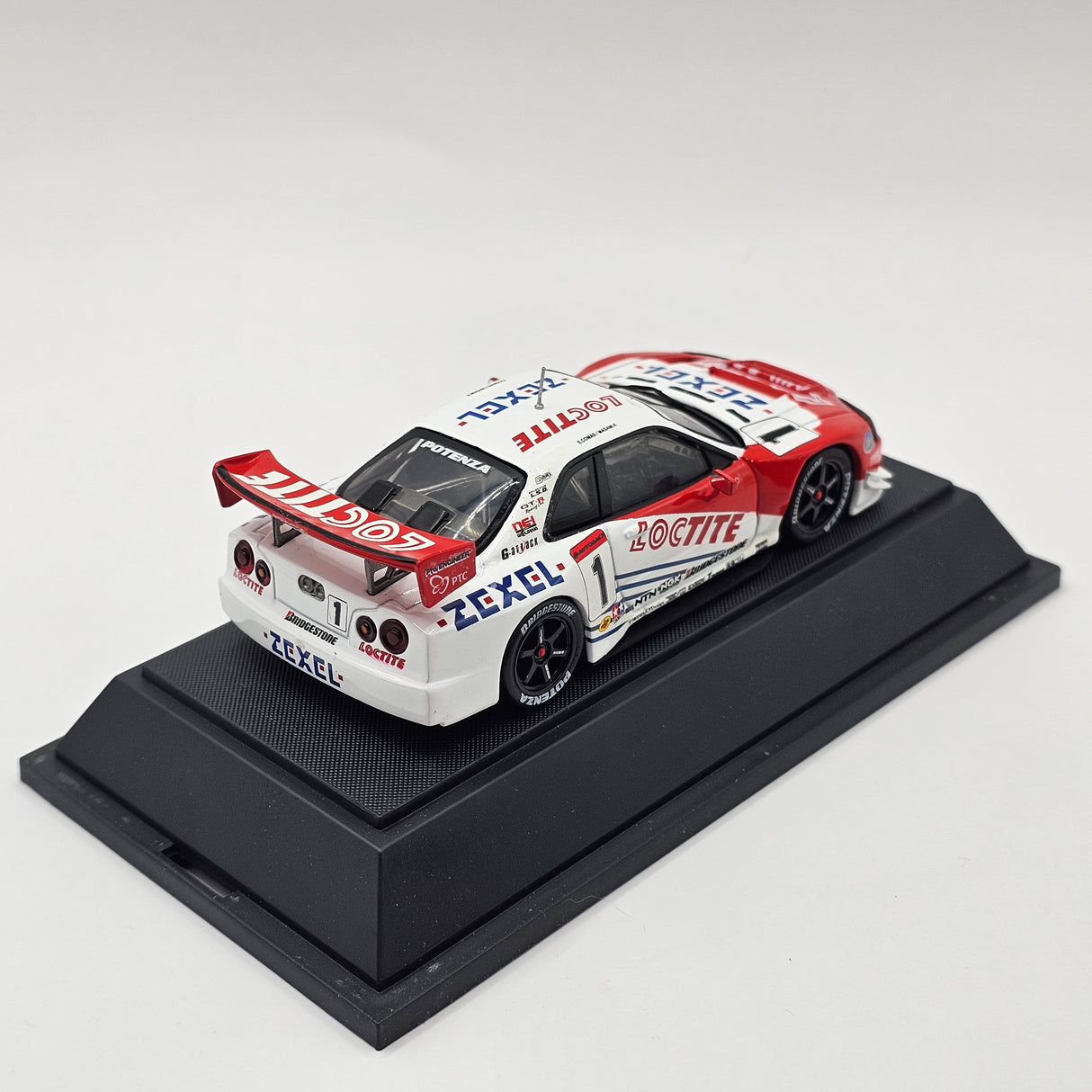 EBBRO Nissan Nismo Skyline GT-R R34 #1 Loctite Zexel JGTC GT500 2000 1/43 Scale