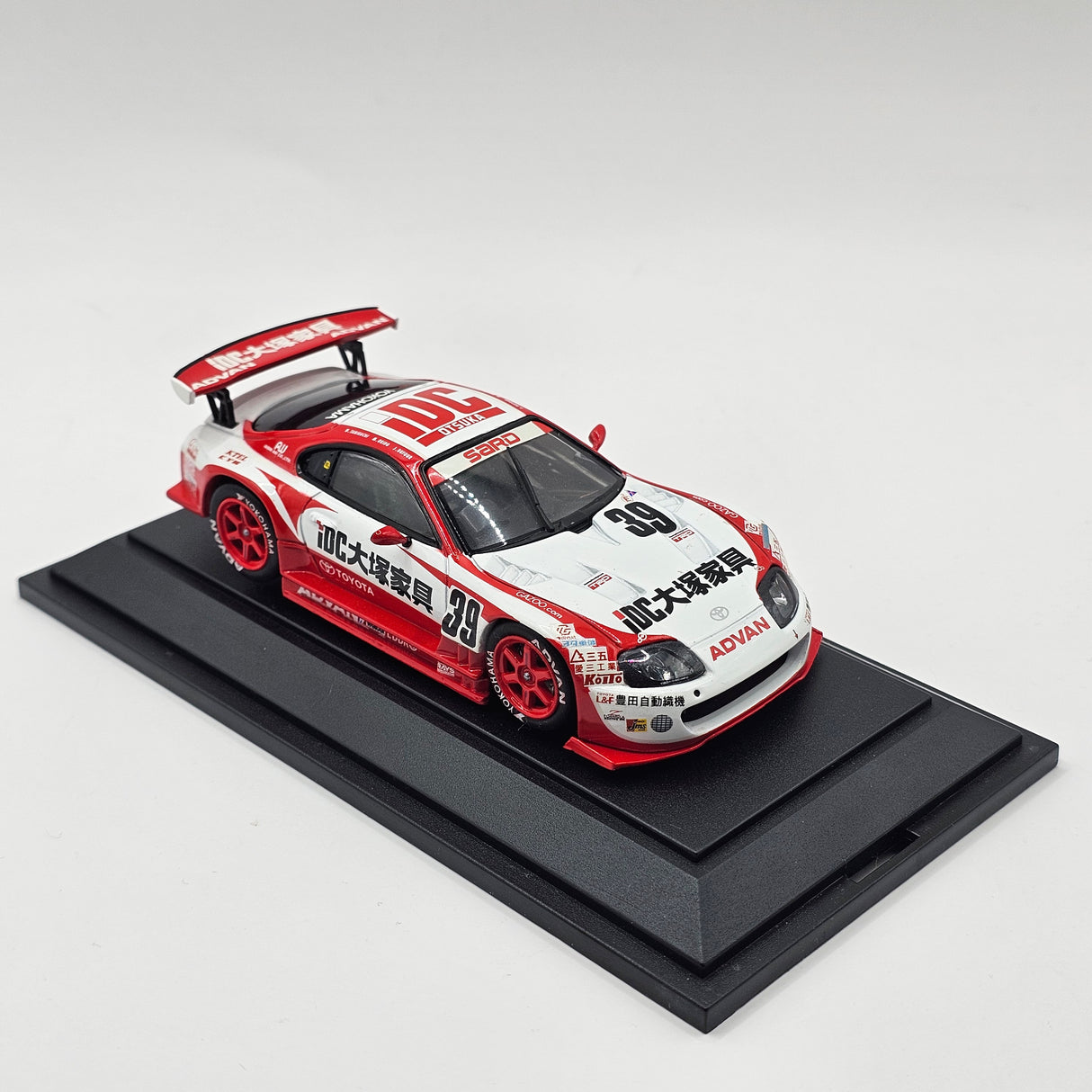 EBBRO Toyota Supra #39 SARD Suzuka 1000KM 2002 1/43 Scale