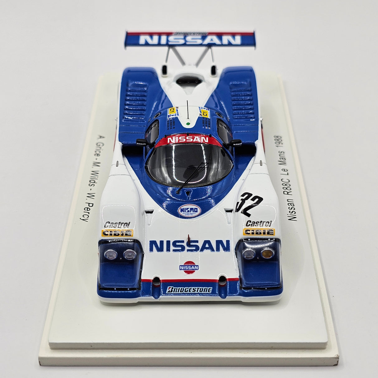 Spark March Nissan R88C #32 Team Nissan Motorsport Le Mans 1988 1/43 Scale