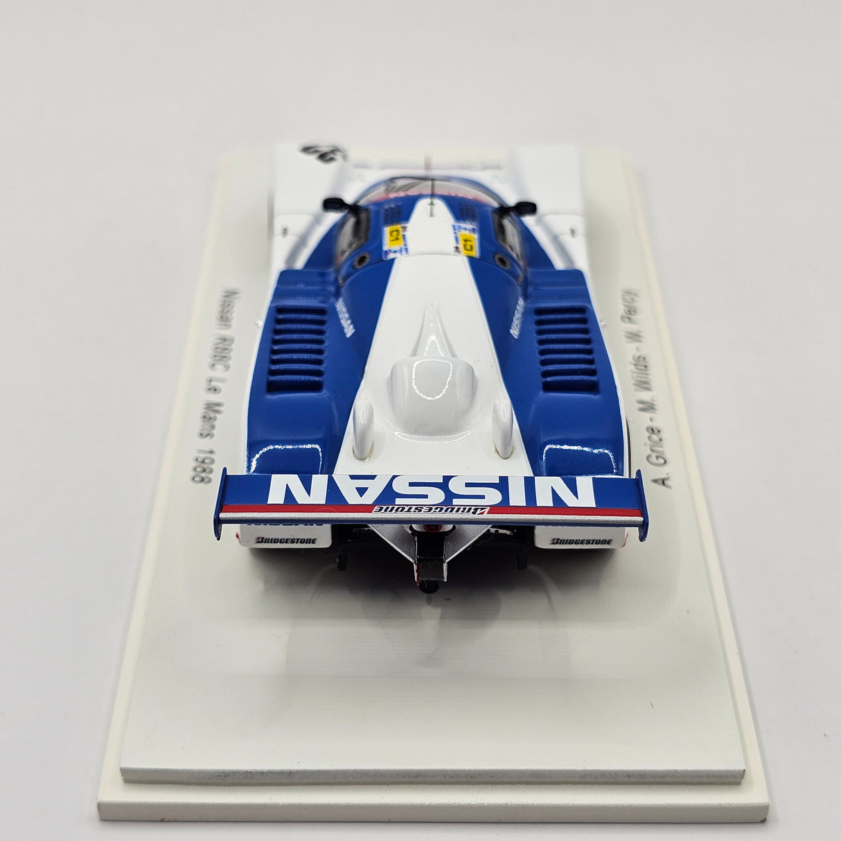Spark March Nissan R88C #32 Team Nissan Motorsport Le Mans 1988 1/43 Scale