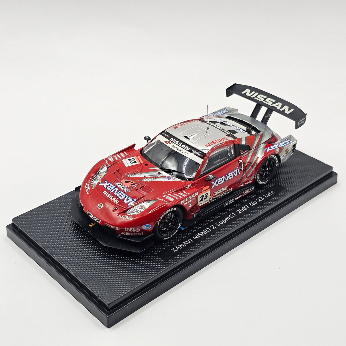 EBBRO Nissan Z No. 23 Xanavi Nismo (Late Version) Super GT GT500 2007 1/43 Scale