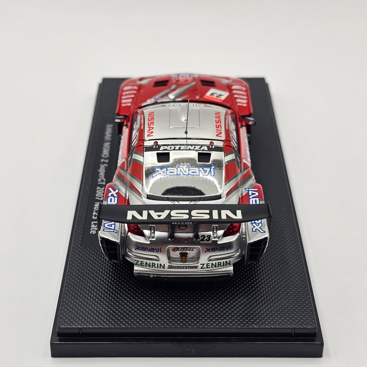 EBBRO Nissan Z No. 23 Xanavi Nismo (Late Version) Super GT GT500 2007 1/43 Scale