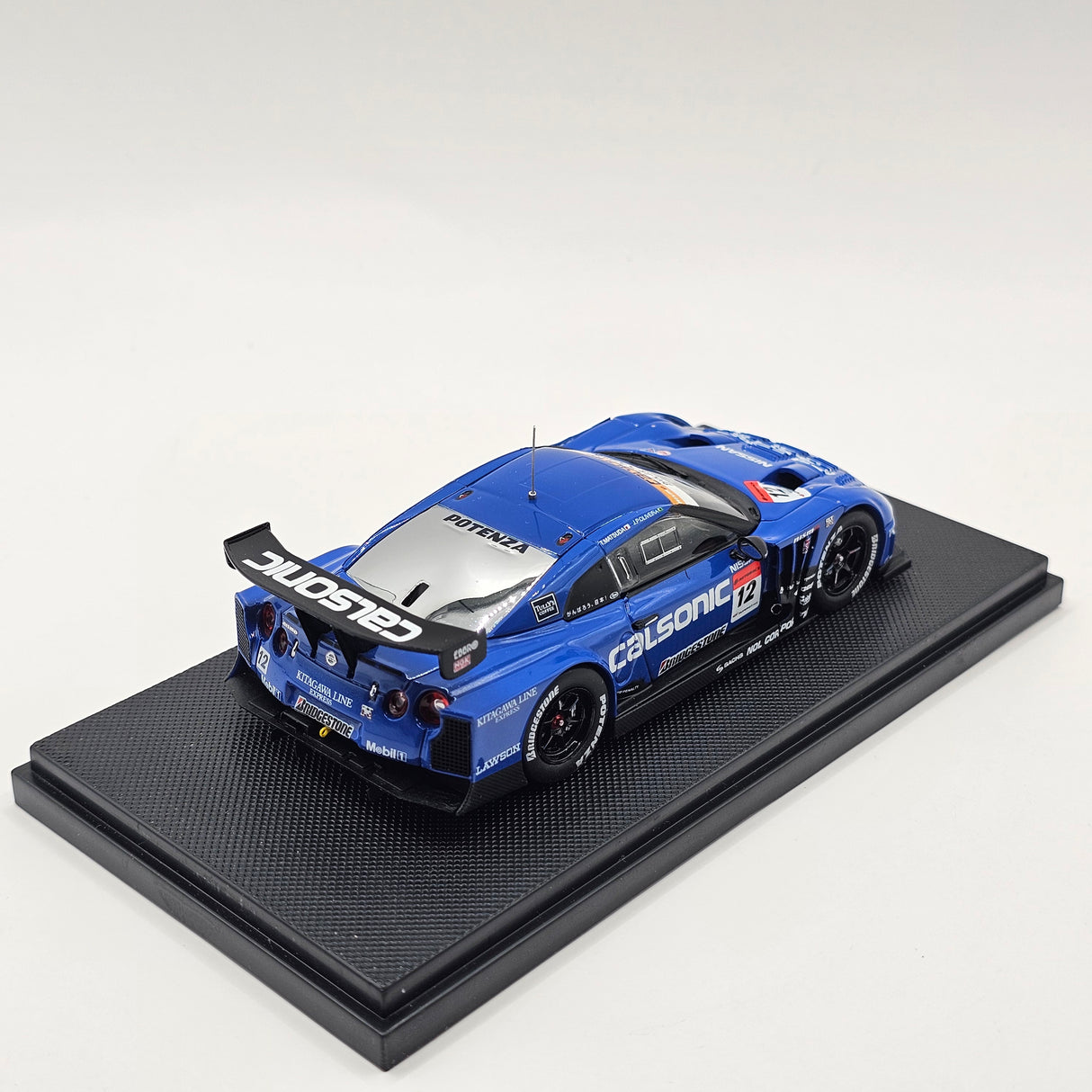 EBBRO Nissan GT-R No. 12 Calsonic Impul Super GT GT500 Rd. 1 Winner 2011 1/43 Scale