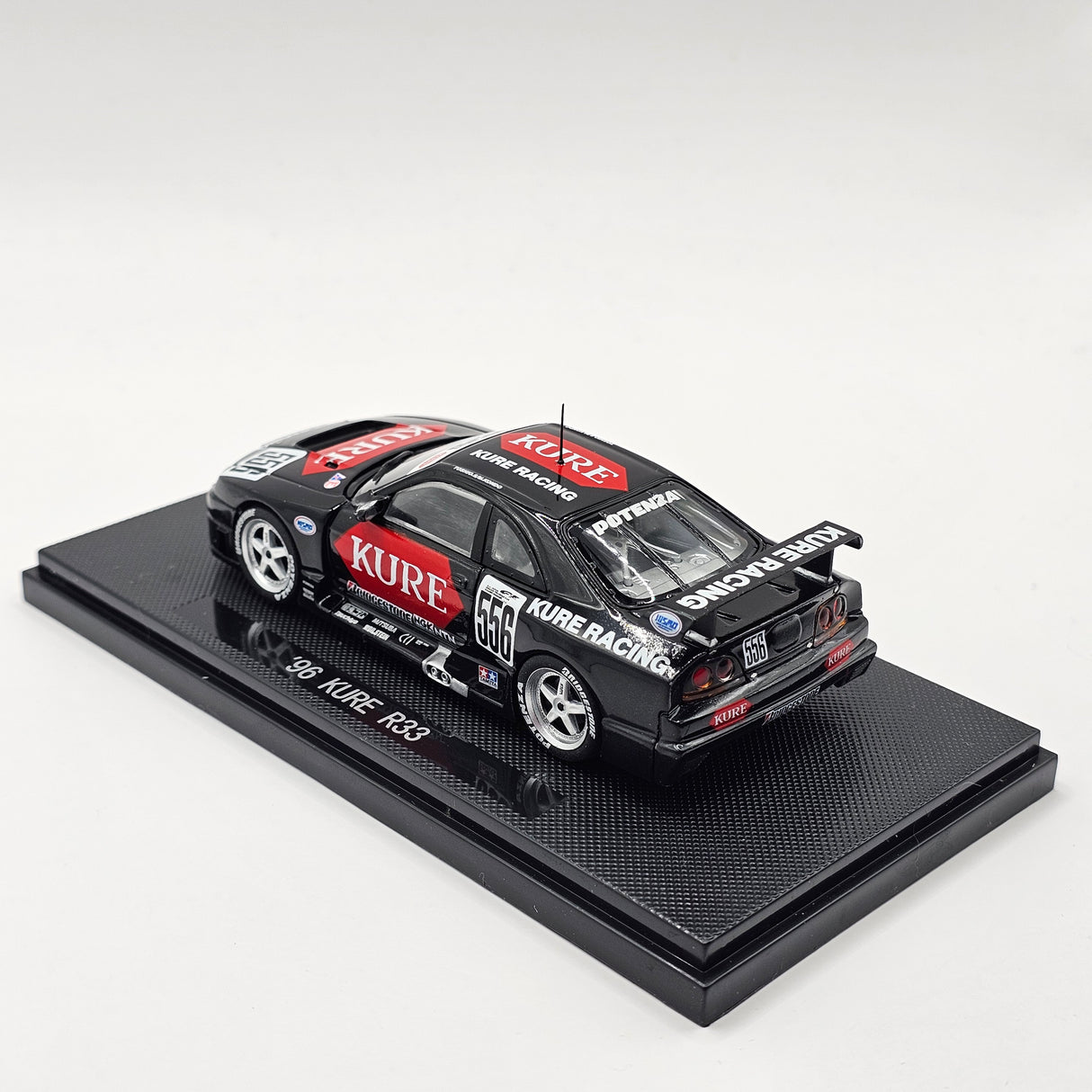 EBBRO Nissan Skyline R33 GT-R #556 KURE JGTC 1996 1/43 Scale