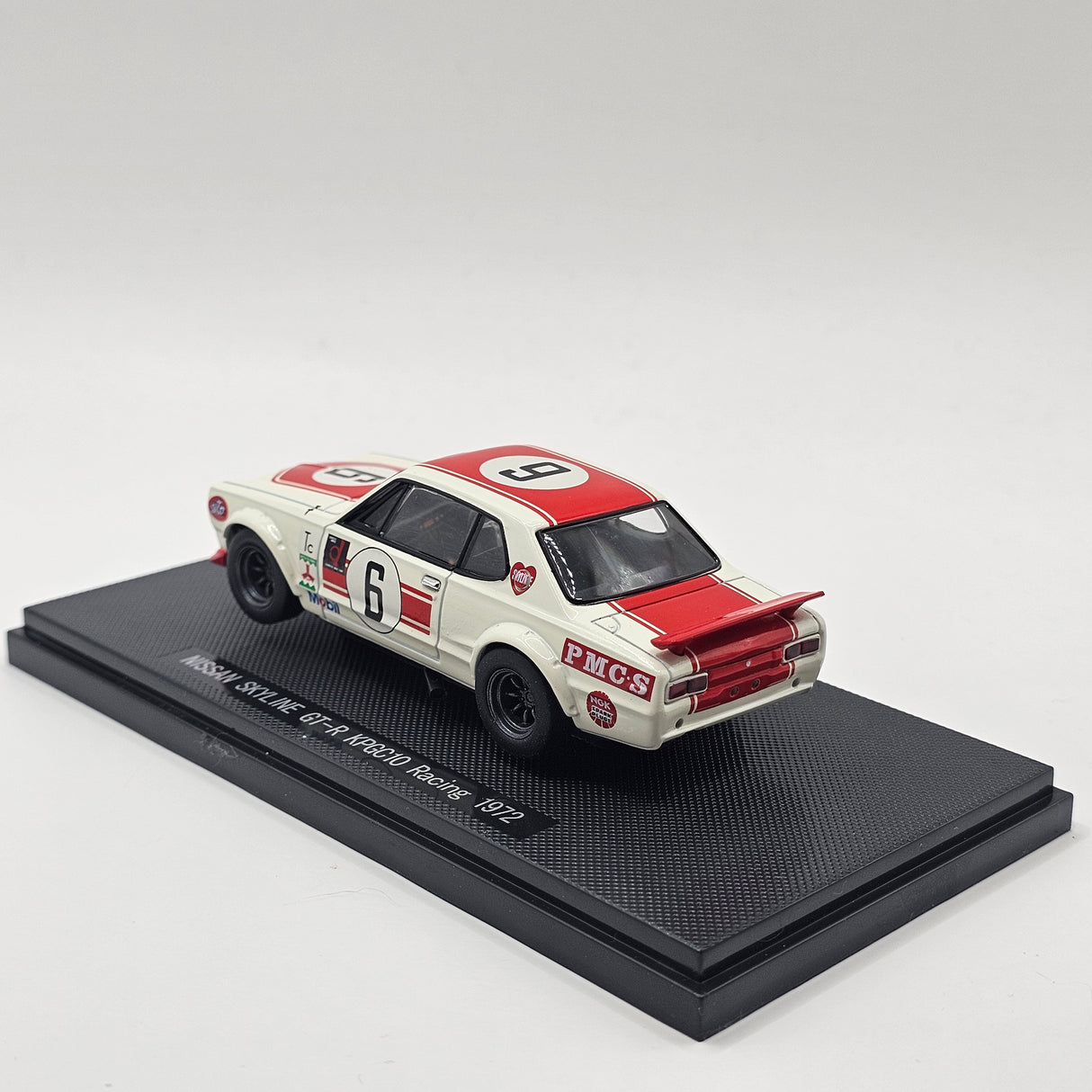 EBBRO Nissan Skyline GT-R KPGC10 Racing #6 (White/Red) 1/43 Scale