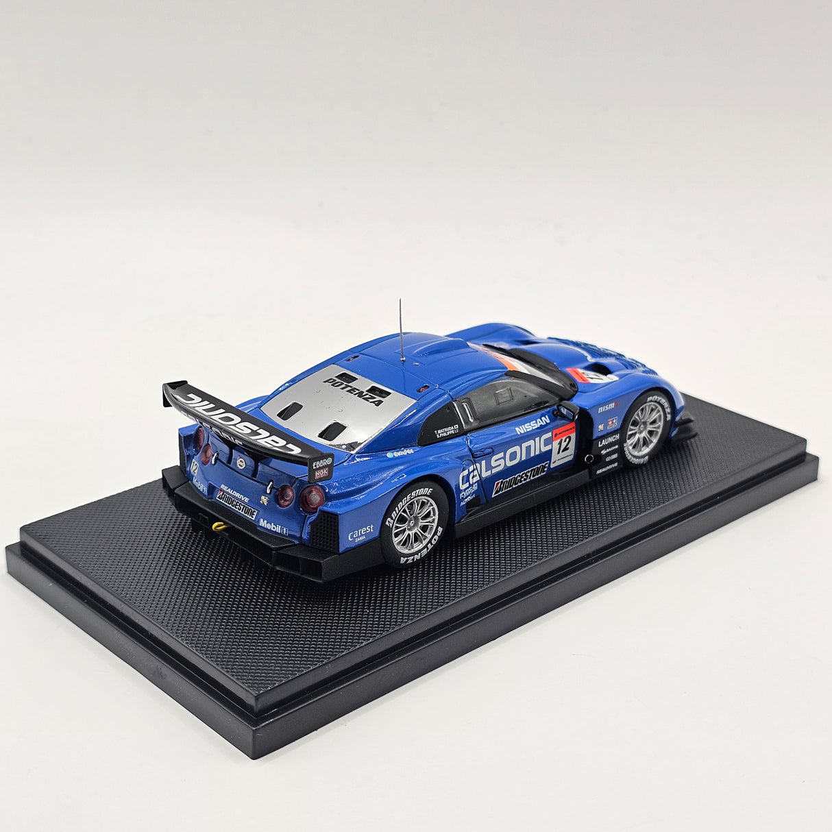EBBRO Nissan GT-R #12 Calsonic Impul Super GT GT500 2008 1/43 Scale