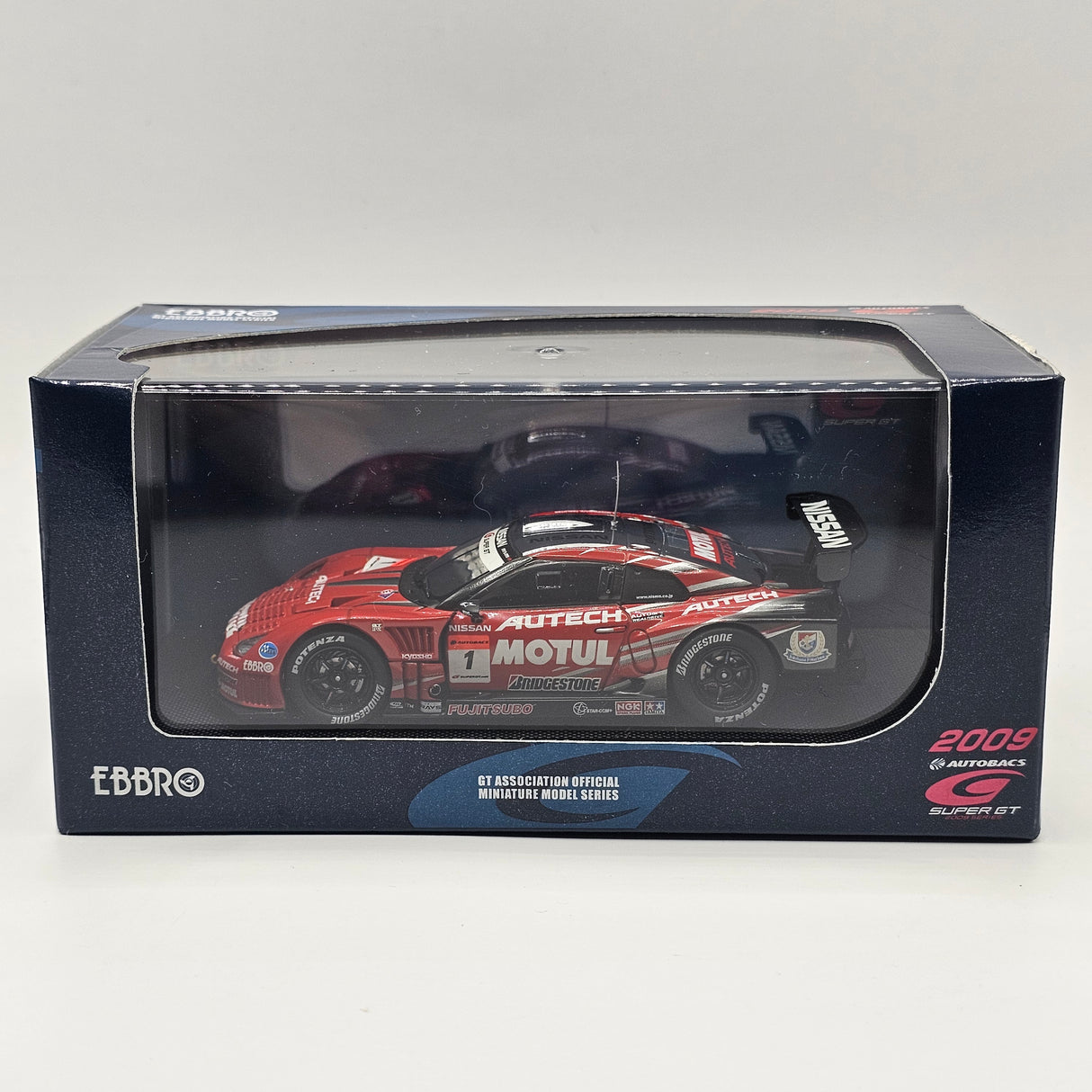 EBBRO Nissan GT-R #1 Motul Autech Super GT GT500 2009 1/43 Scale