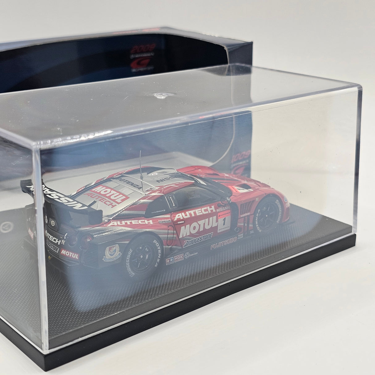 EBBRO Nissan GT-R #1 Motul Autech Super GT GT500 2009 1/43 Scale