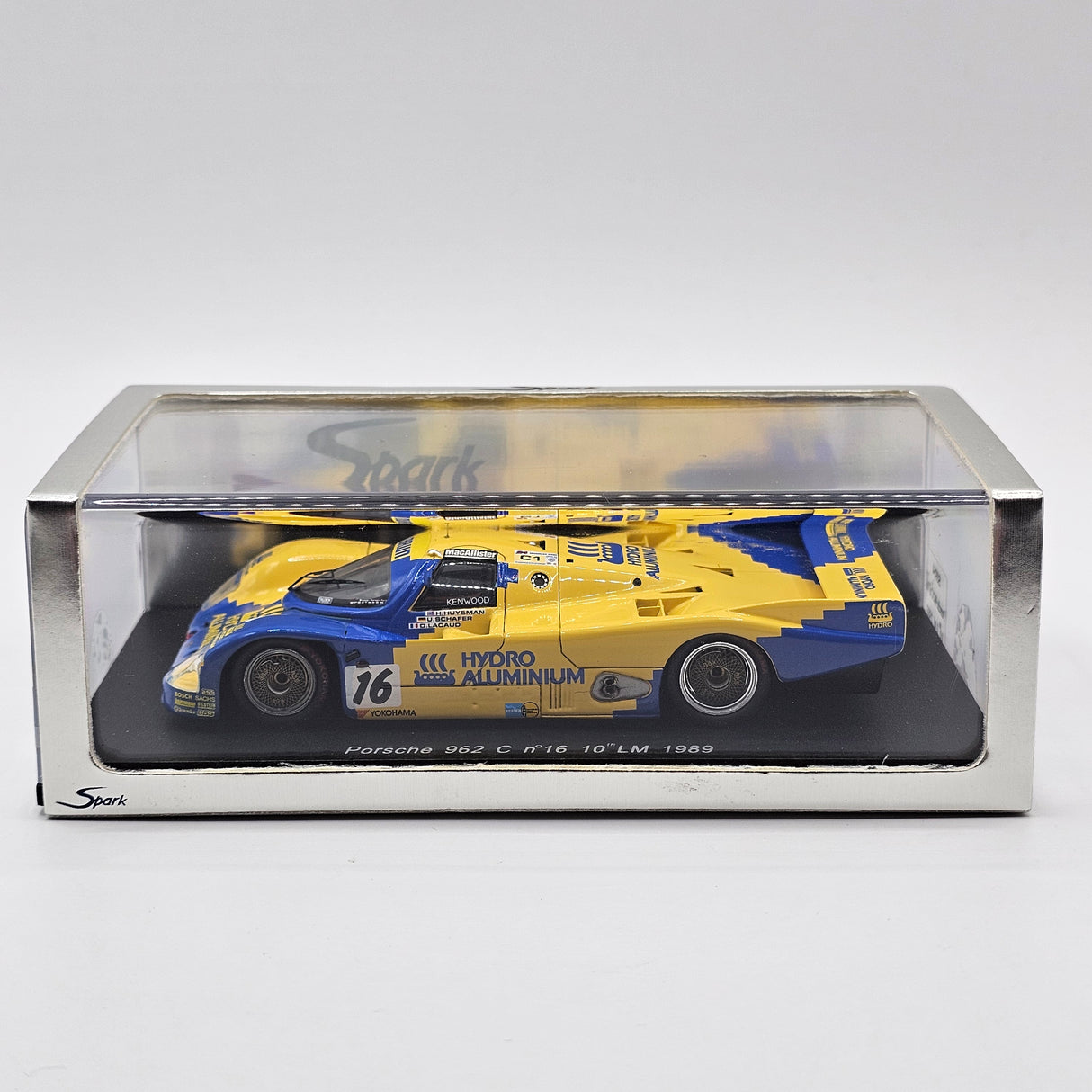 Spark Porsche 962C No.16 Team Brun Motorsport Le Mans 1989 1/43 Scale S0954