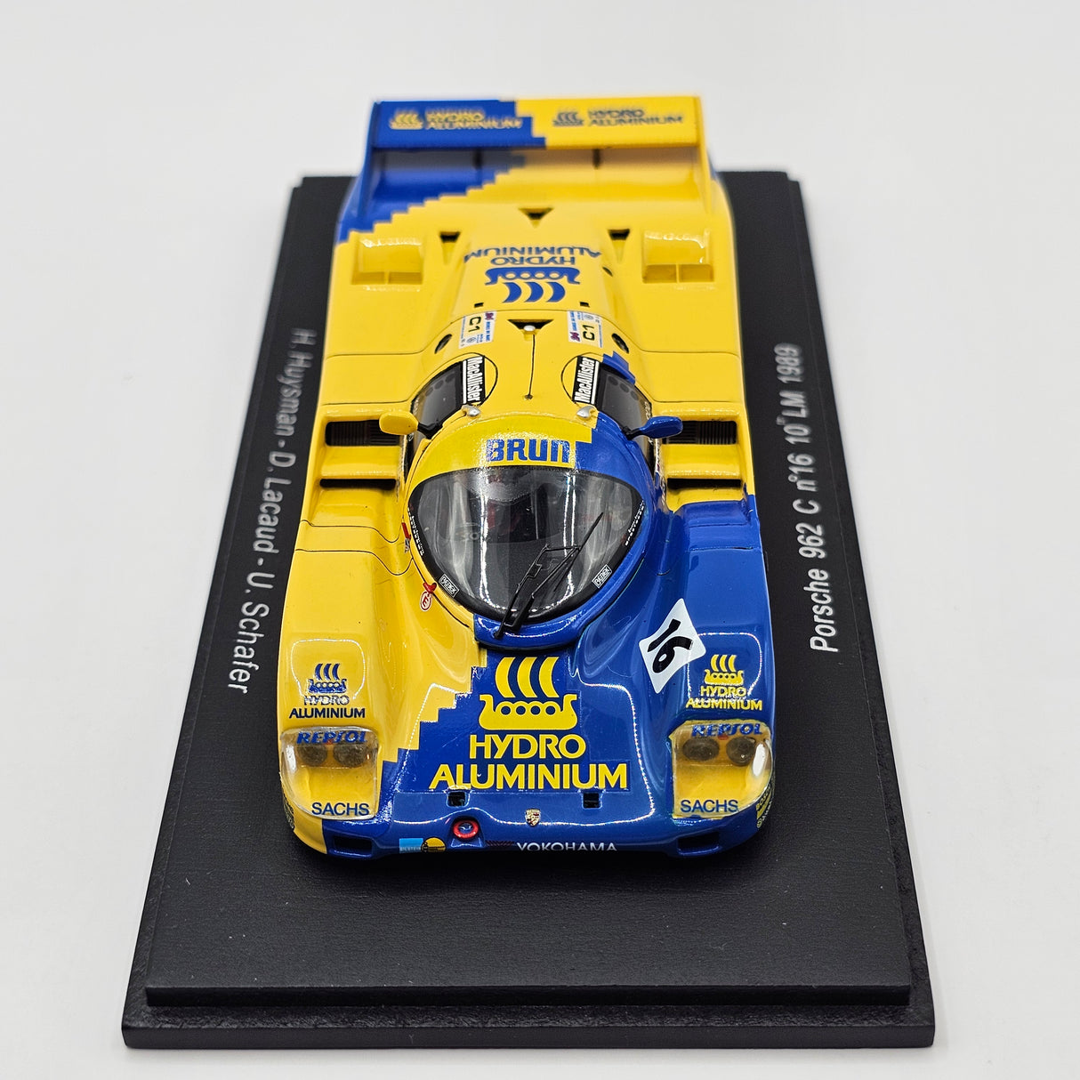 Spark Porsche 962C No.16 Team Brun Motorsport Le Mans 1989 1/43 Scale S0954
