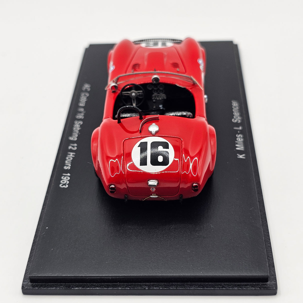 Spark AC Shelby Cobra 1963 Sebring 12 Hours No.16 Ken Miles 1/43 Scale S1180