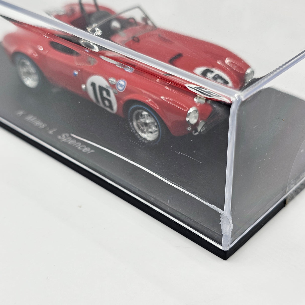 Spark AC Shelby Cobra 1963 Sebring 12 Hours No.16 Ken Miles 1/43 Scale S1180
